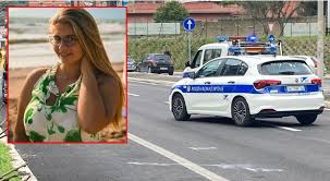 è Daniela Gambardella la vita spezzata da un pirata su un Mercedes, la giovane, originaria di Pagani  aveva studiato al convitto di Salerno.