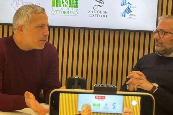 De Martino in campo: «Ascolto,partecipazione e sviluppo per Salerno»