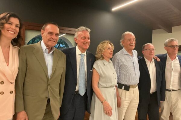 Capaccio Paestum rende omaggio ad Aldo Moro. Presentato il libro di Tino Iannuzzi