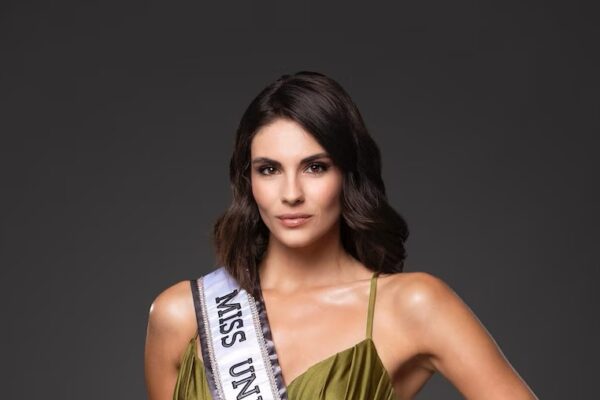 Miss Universo approda a Vietri sul Mare: seconda finale regionale in piazza Marina