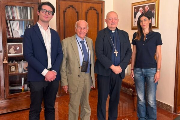 Bertinotti, il tour salernitano dei ricordi: dalla Curia a De Luca