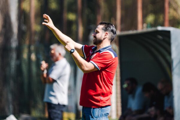 Longobarda Salerno, domani l’esordio in campionato. Marigliano: “Cammino non facile, ma vogliamo fare bene”